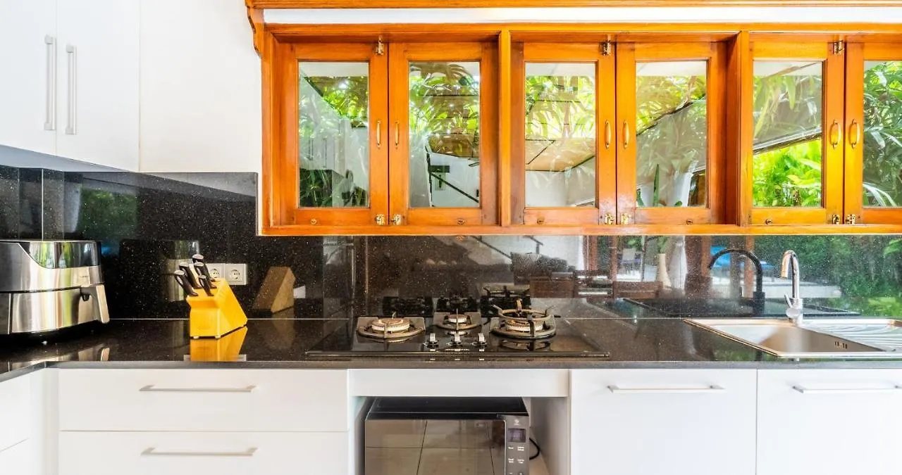Taman Hijau Villa By Ibali Management Kerobokan  Kerobokan (Bali)